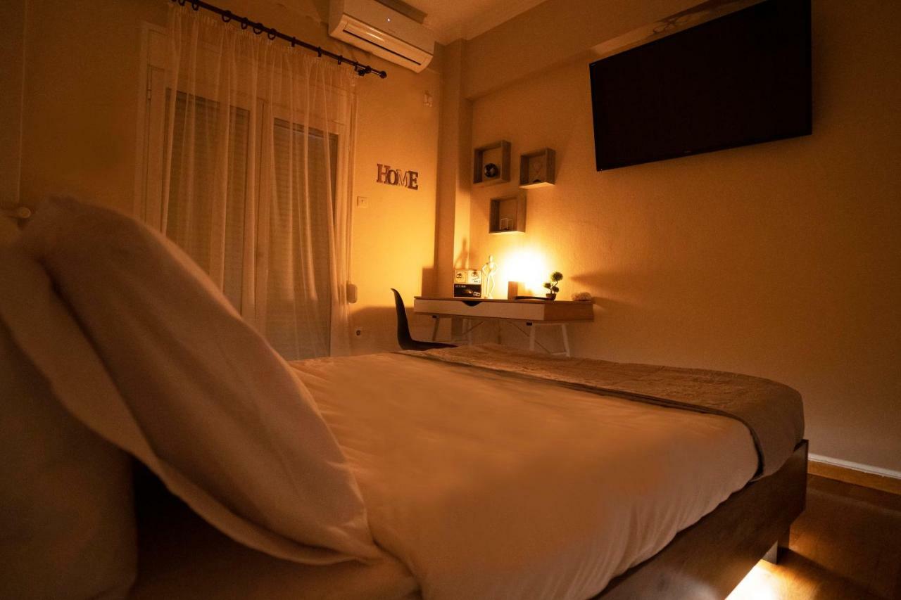 Cozy Apt Next To Metro And Close To Acropolis! アテネ エクステリア 写真
