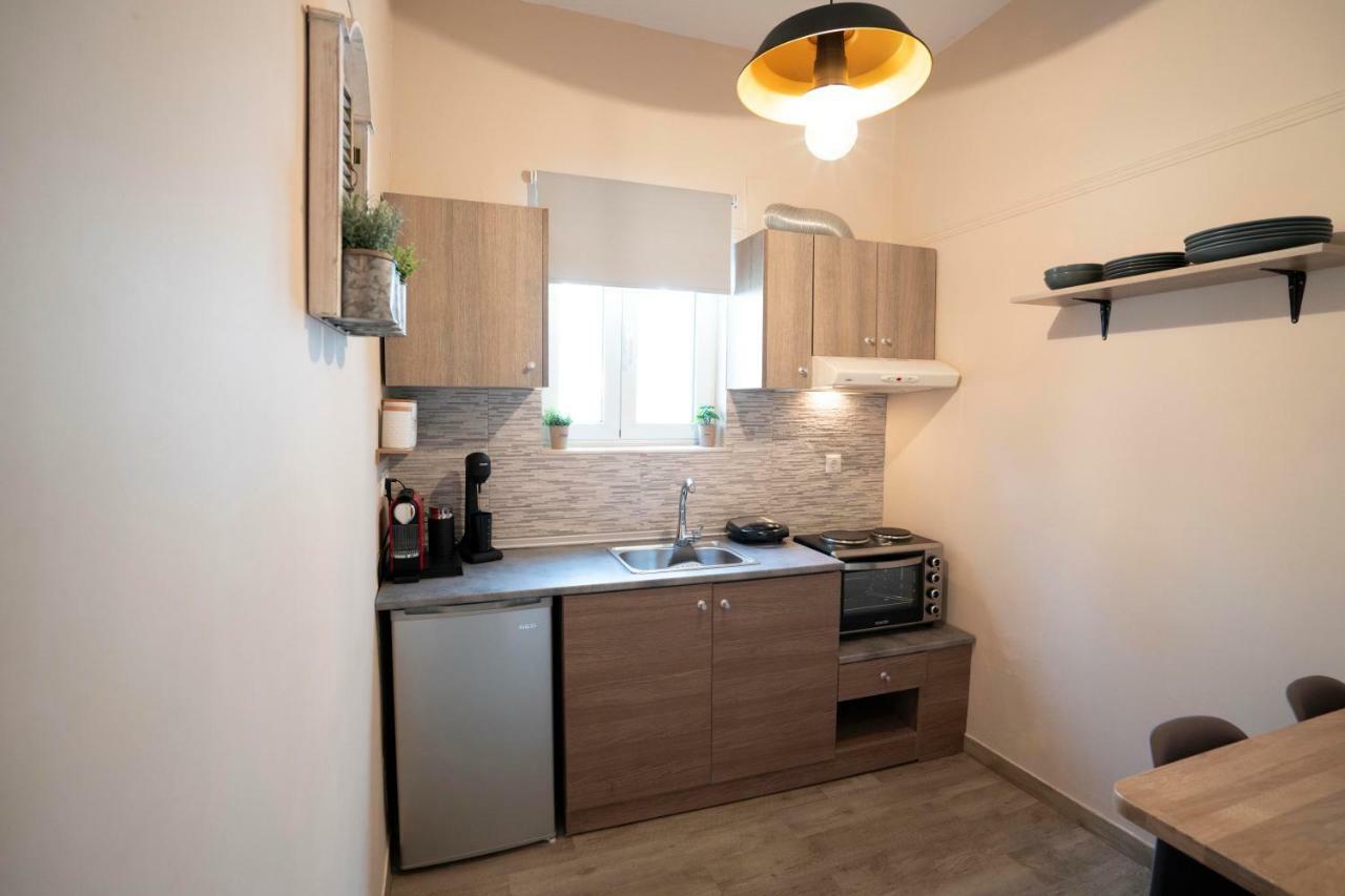 Cozy Apt Next To Metro And Close To Acropolis! アテネ エクステリア 写真